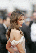 68f6d980541325.gif