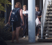 bae37783234975.gif